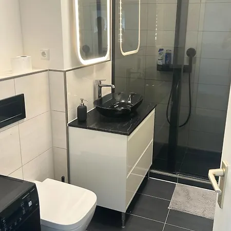 Charming 2-room Apartment *